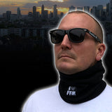 "I LOVE FFM" Halswärmer Fleece schwarz mit Model